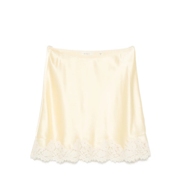 Doen Dresses & Skirts - Doen Satin Lace Trim Slip - Cream